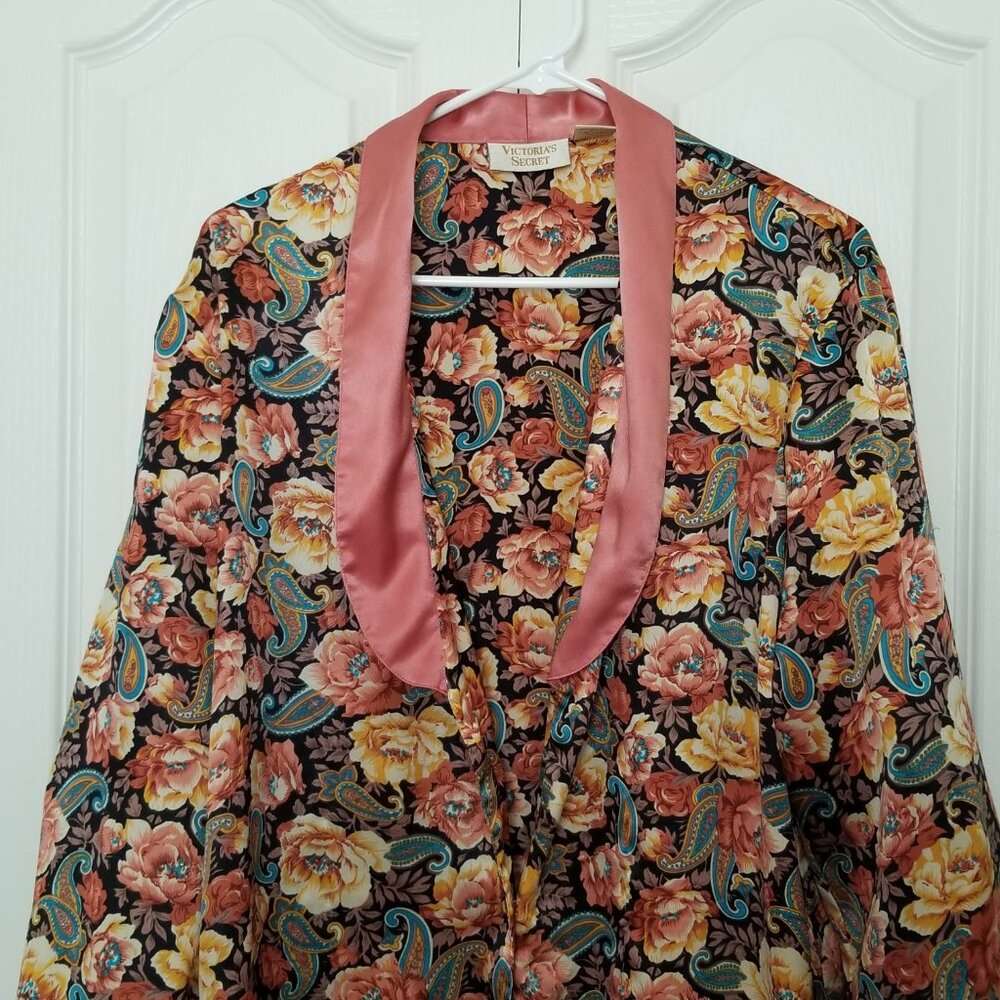Victoria's Secret Silky Long-Sleeve Robe Lingerie Pajama Top w/Collar & V-Neck - Picture 7 of 11